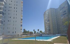 Apartamento Bajo en Valdelagrana, Primera Línea de Playa